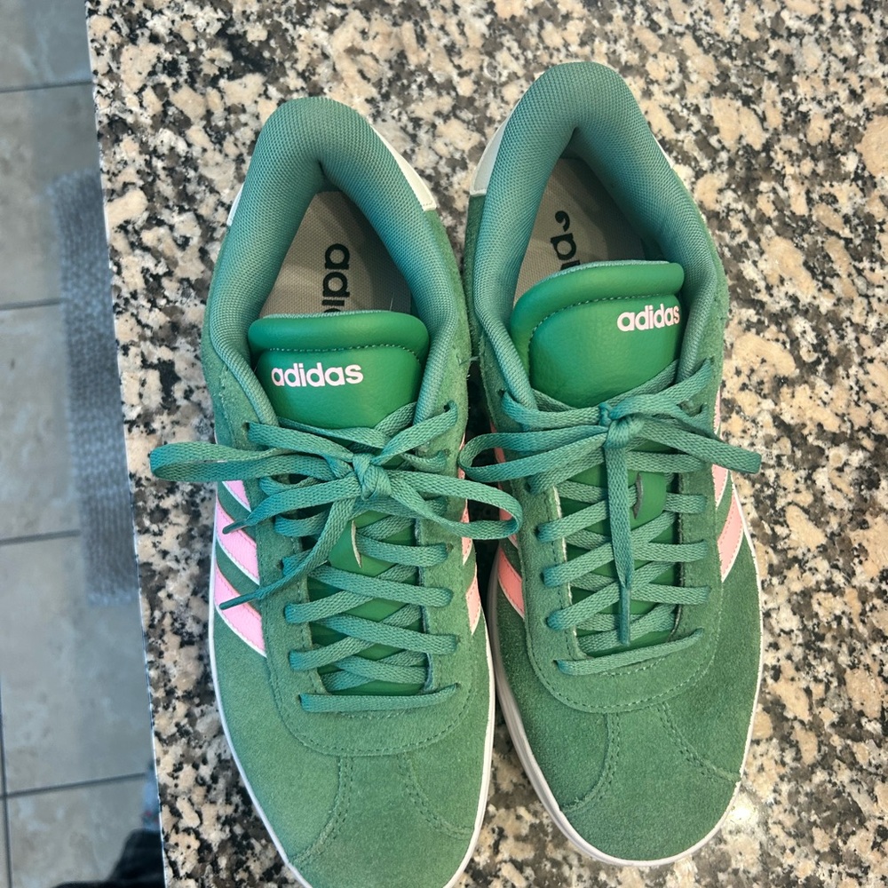 Adidas Women's VL Court Platform Sneakers - Picture 2 of 4